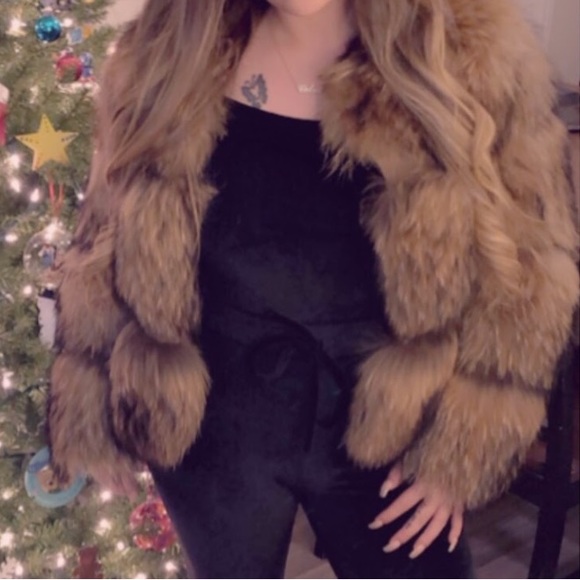 Raccoon bomber - 100% real raccoon fur size large fits like a medium - Picture 2 of 3